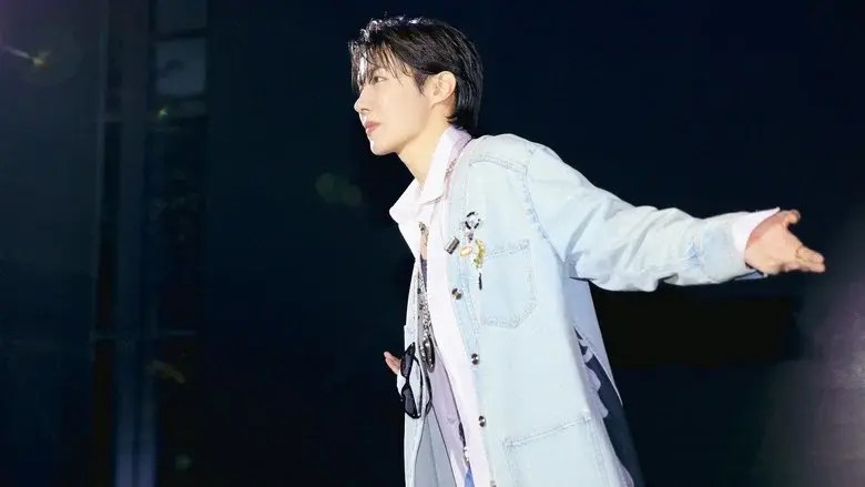 j-hope IN THE BOX - Fondo
