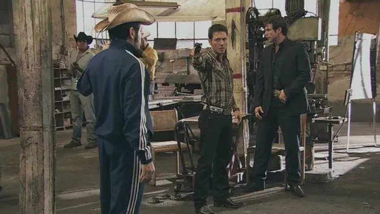 El Cabo asesina al Tijeras