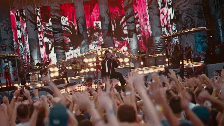 Better Man: La historia de Robbie Williams - Fondo