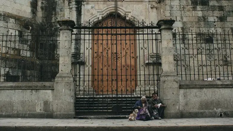 Arcángel - Fondo