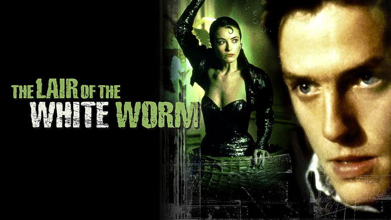 La guarida del gusano blanco - Fondo