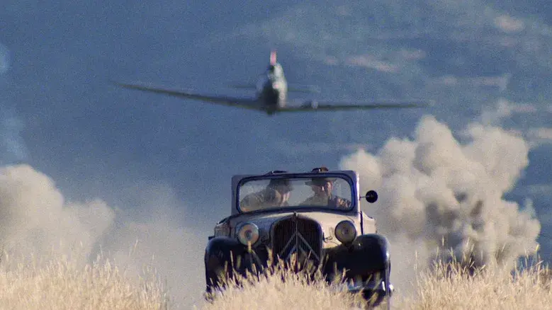 Indiana Jones y la última cruzada - Fondo