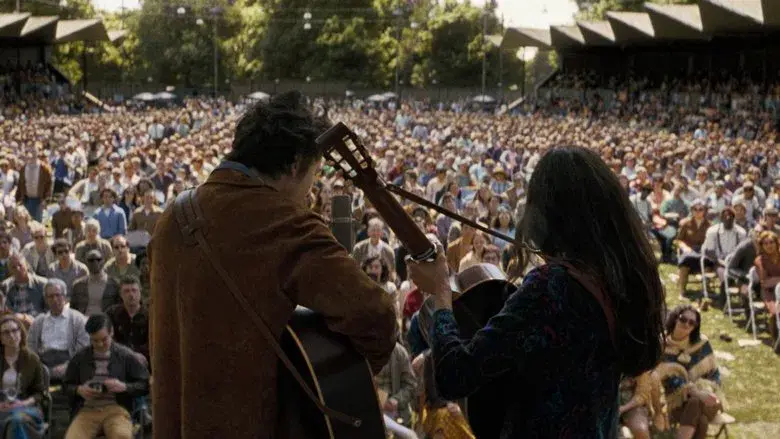 A Complete Unknown - Fondo