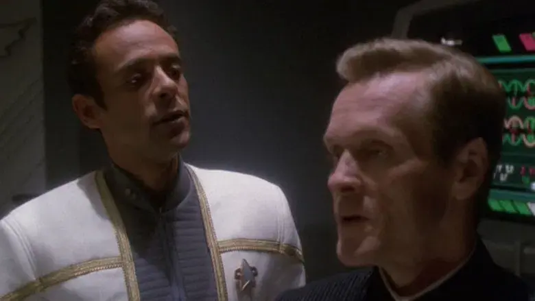 En tiempo de guerra la ley queda en silencio