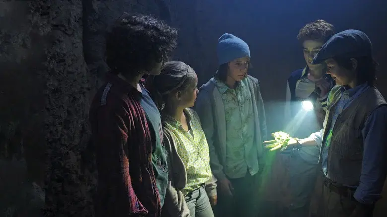 Los cinco y el misterio de la joya escondida - Fondo