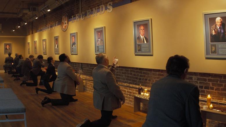 Agárralo como puedas - Fondo