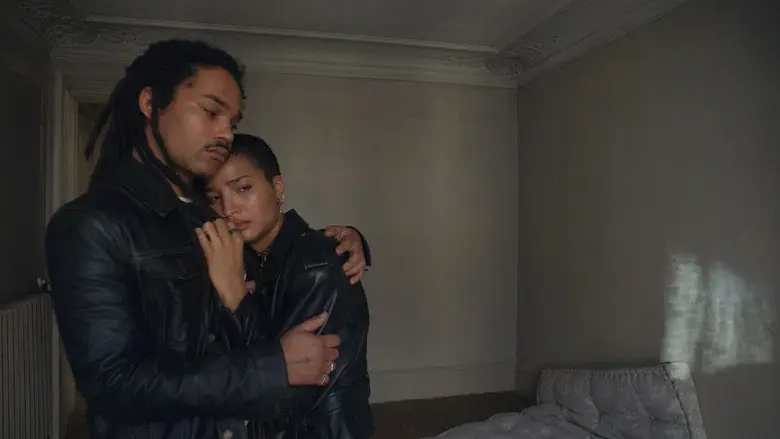 Father Mother Sister Brother - Fondo