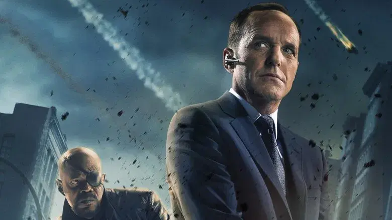 Los Vengadores - Fondo