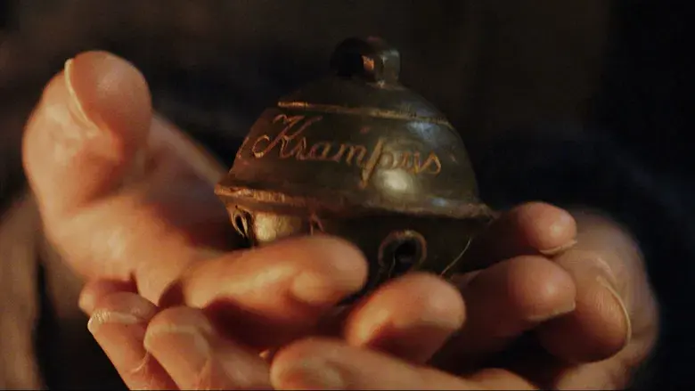 Krampus: Maldita Navidad - Fondo