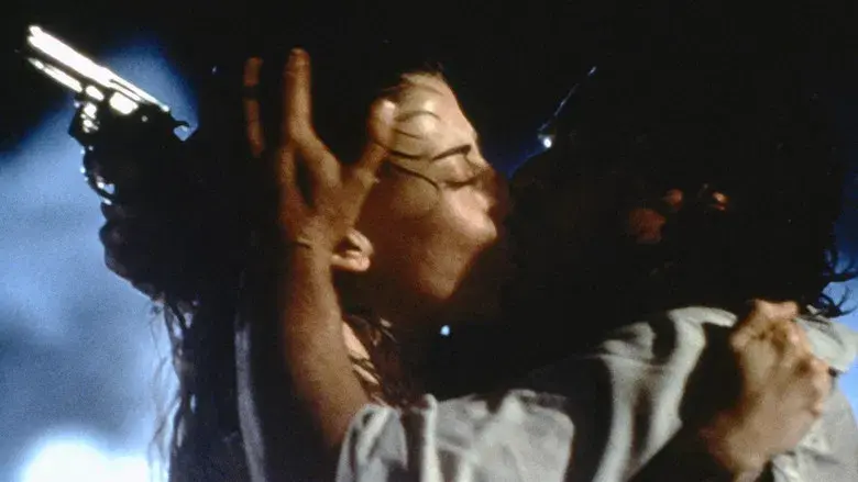 El primer día (Midnight) - Fondo