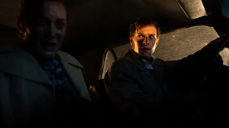 Expediente Warren: El último rito - Fondo