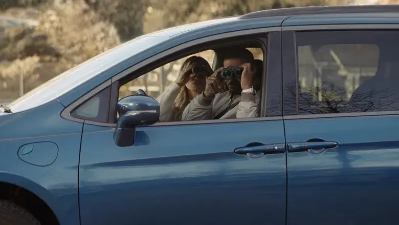 De vuelta a la acción - Fondo