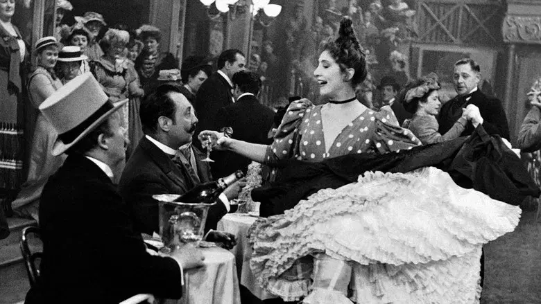 Moulin Rouge - Fondo