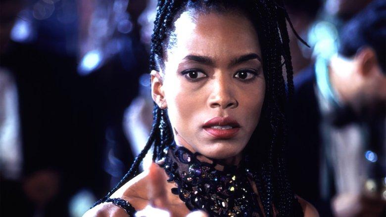 Días extraños - Fondo