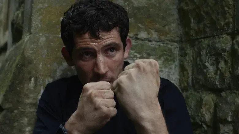 Puñales por la espalda: De entre los muertos - Fondo