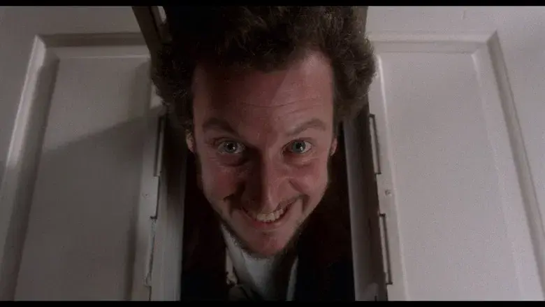 Solo en casa - Fondo