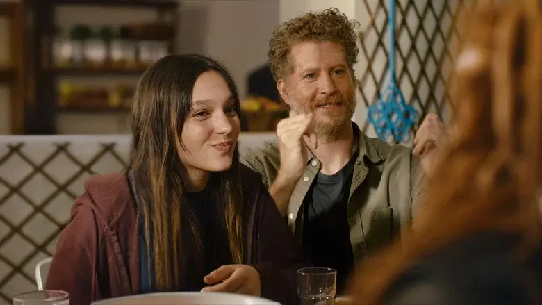 Sobran las palabras - Fondo