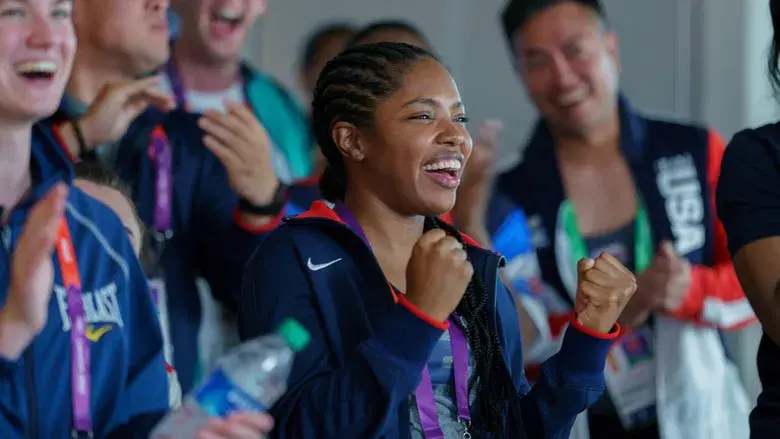 The Fire Inside - Fondo