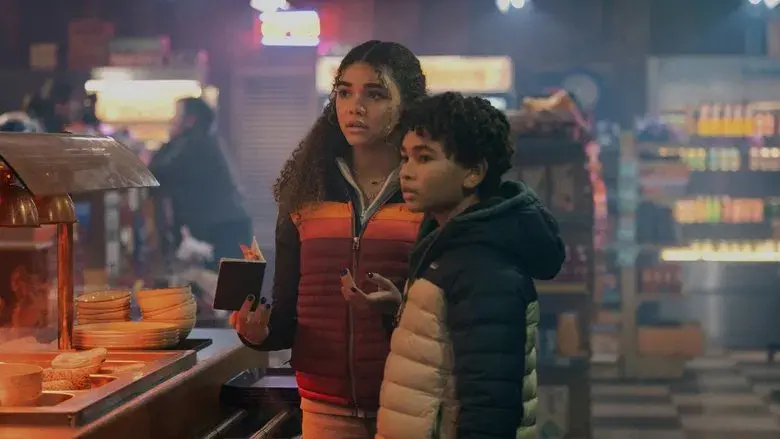 De vuelta a la acción - Fondo