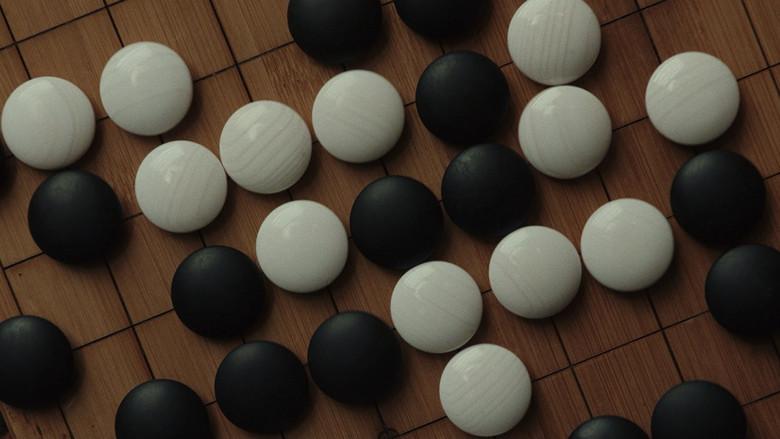 Puñales por la espalda - Fondo