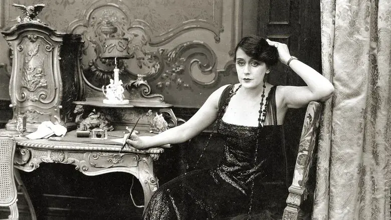 Sé natural: la historia nunca contada de Alice Guy-Blaché - Fondo