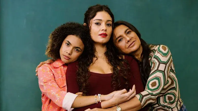 Três Graças - Fondo