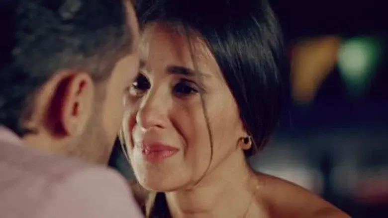 Hernán Darío encara a Mariana