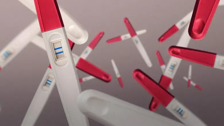 El hombre de los 1000 hijos - Fondo