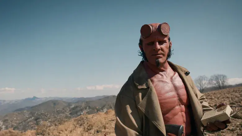 Hellboy: El Hombre Retorcido - Fondo