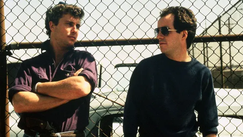 Vivir y morir en Los Ángeles - Fondo