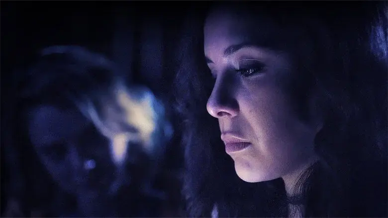 Peligro En Redes - Fondo