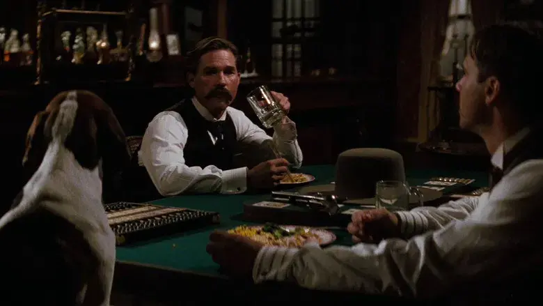 Tombstone: La leyenda de Wyatt Earp - Fondo