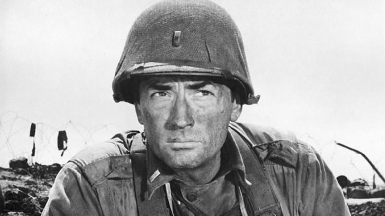 La cima de los héroes - Fondo