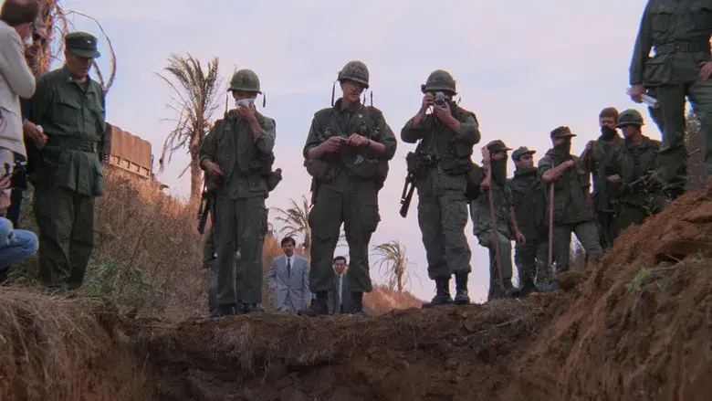 La chaqueta metálica - Fondo