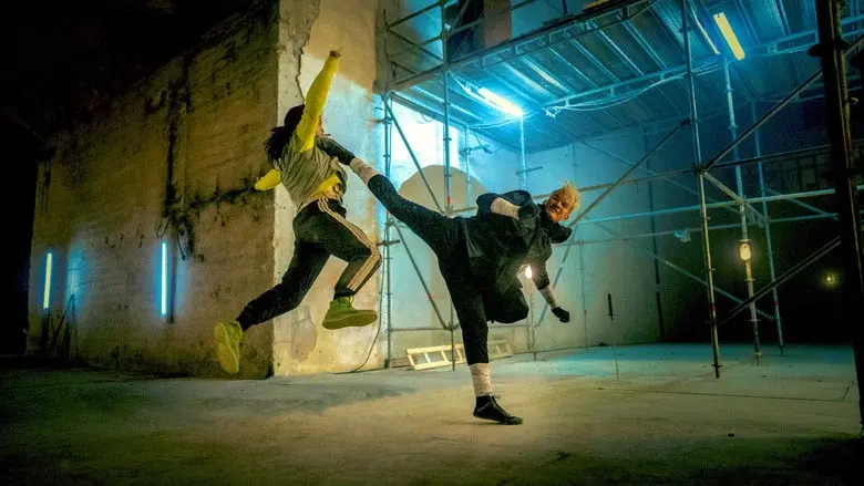 Accident Man: De vacaciones - Fondo