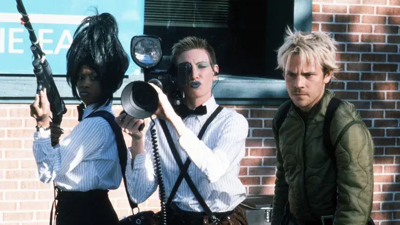 Cecil B. Demente - Fondo