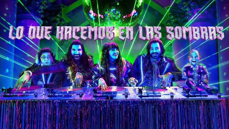 Lo que hacemos en las sombras - Fondo