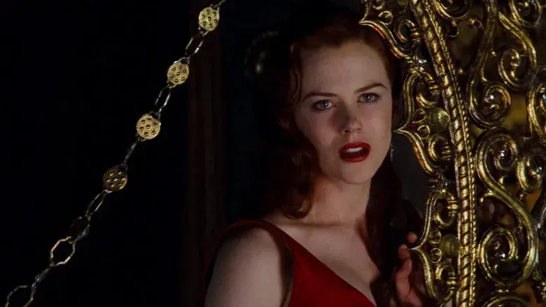 Moulin Rouge - Fondo