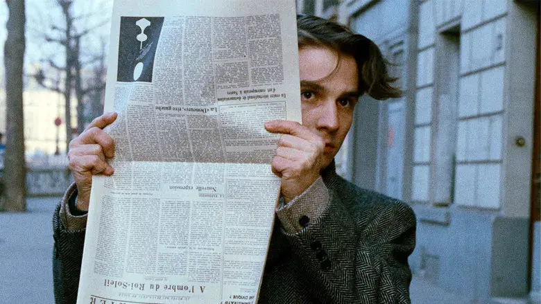 Besos robados - Fondo