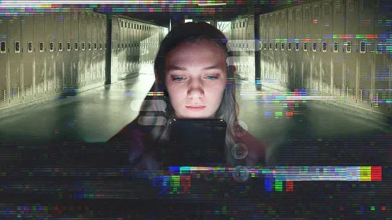 Número desconocido: Falsa identidad en el instituto - Fondo