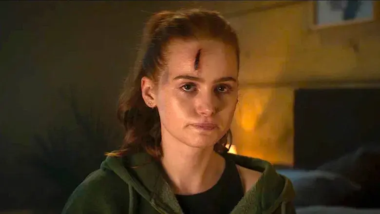 Strangers: Capítulo 2 - Fondo