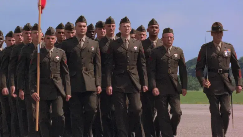 La chaqueta metálica - Fondo