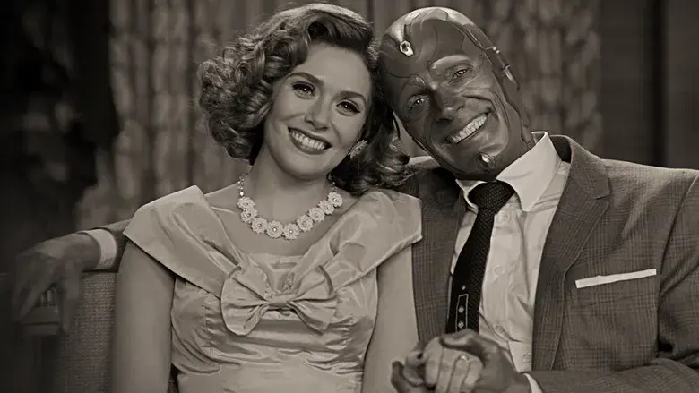 Bruja Escarlata y Visión - Fondo