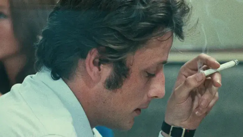 Dos o tres cosas que yo sé de ella - Fondo