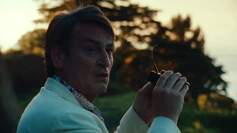 Pacifiction - Tourment sur les îles - Fondo