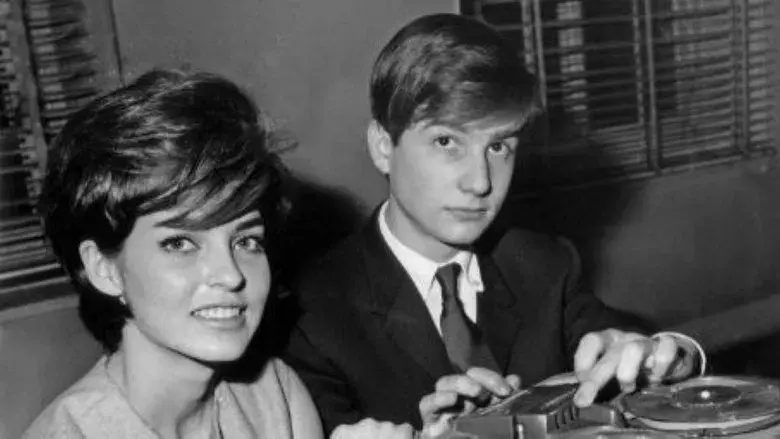 Antoine & Colette - Fondo