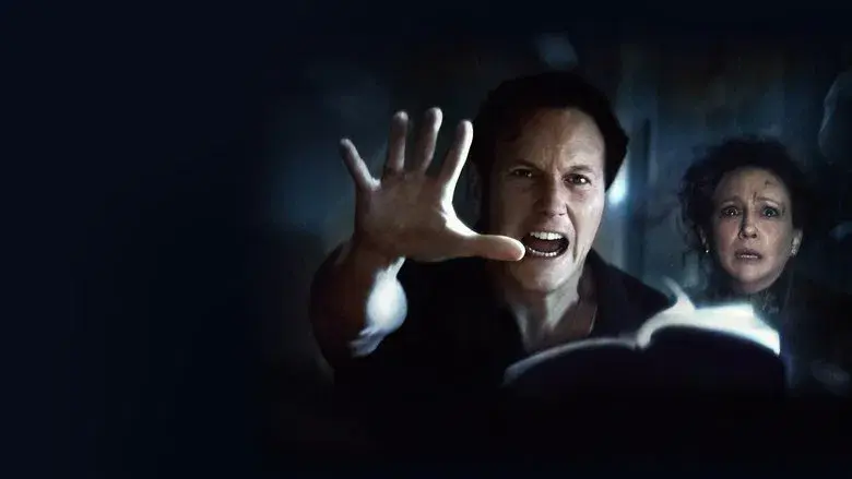 Expediente Warren: El último rito - Fondo