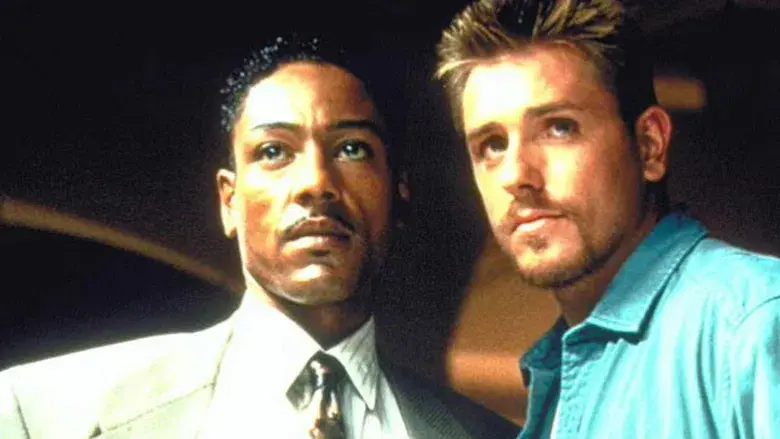 Bakersfield P.D. - Fondo