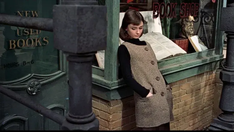 Una cara con ángel - Fondo