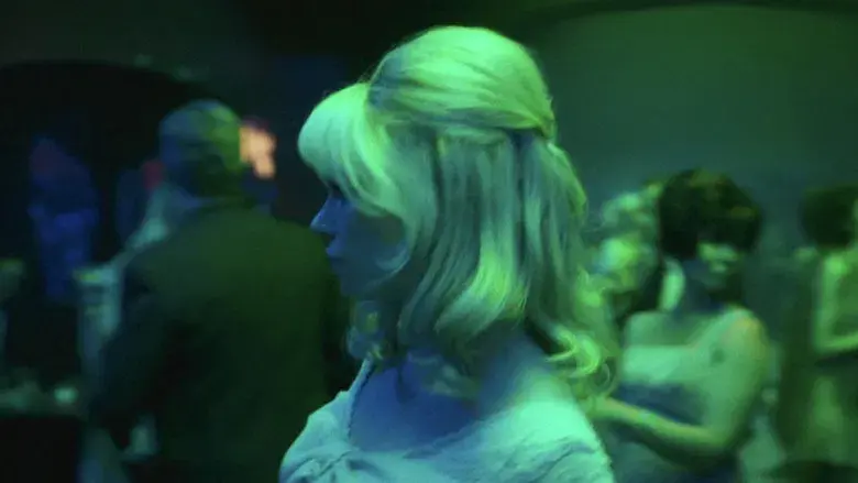 Última noche en el Soho - Fondo